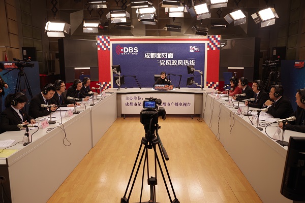 ??  DENG2158.JPG